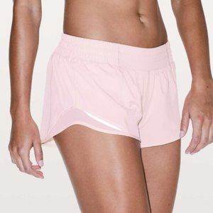 Lululemon Hotty Hot Short II *2.5" - Dusty Pink